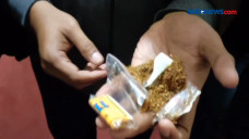 IRT Selundupkan Tembakau...