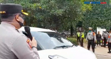 Raisa Bubarkan Tenaga...