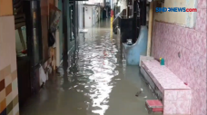 Luapan Sungai Ciliwung...