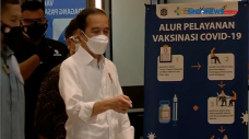 Presiden Jokowi Tinjau...