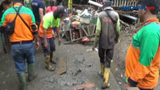 Banjir Surut, Warga...