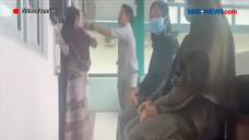 Dosen Pria Pukul Ketua...