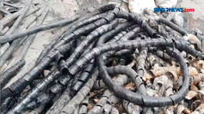Tumpukan Limbah Kabel...