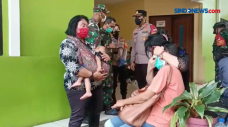 Sejumlah Anggota TNI-Polri...