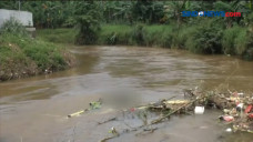 Jasad Pria di Kali Pesanggrahan