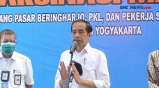 Presiden Jokowi Tinjau...
