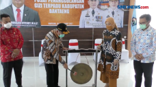 Resmikan Pelayanan Gizi...