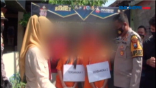 Takut Dipecat, Sepasang...