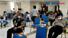 Ratusan Personel Polisi...