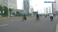 Pesepeda Nekat Pakai...