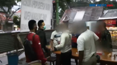Polisi Ciduk Enam Preman...
