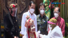 Presiden Jokowi Tinjau...