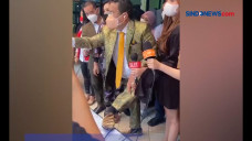 Pamer Sepatu Seharga...
