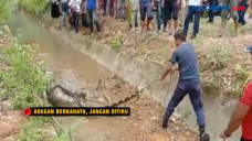 Warga di Aceh Besar...
