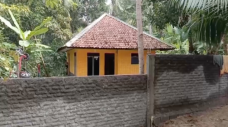 Diduga Berselisih, Rumah...