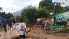 Banjir Terjang Flores...