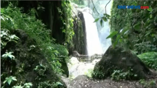 Pesona Air Terjun Blawan,...