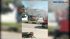 Mobil Angkutan Kota...