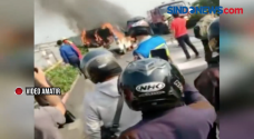 Minibus Terbakar usai...