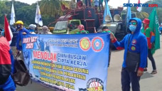 Buruh dan Mahasiswa...