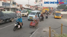 Rombongan Pemudik Motor...