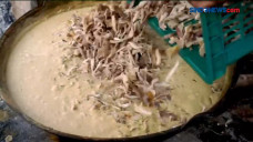 Tradisi Kolak Ayam yang...