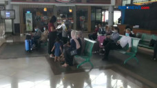 Tutup Jam 6 Petang,...