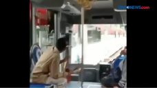 Detik-Detik Bus Terserempet...