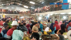 H-1 Idul Fitri, Pasar...