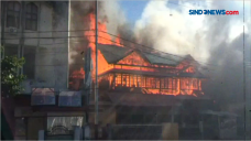 Resto dan Gedung Balai...