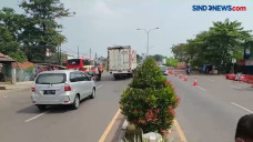 Arus Balik Melintasi...