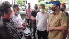 Bobby Nasution Pecat...