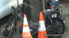 Dua Sepeda Motor Terbakar...