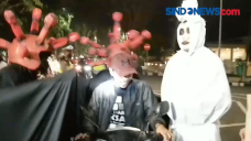 Pocong Kampanyekan Protokol...