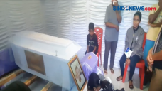 Korban Penembakan Teroris...