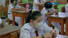 226 Sekolah di Jakarta...