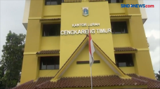 Tiga Pegawai Positif,...