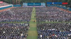 Upacara Wisuda Kelulusan...