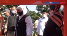 Gubernur Jatim Khofifah...