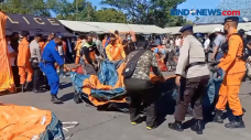 Puluhan Penumpang Korban...