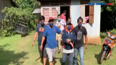 Dendam Lama, Seorang...