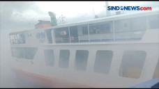 Kapal Feri Terbakar...