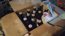 Ratusan Botol Miras...