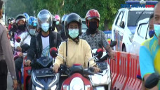 Tradisi Toron Ratusan...