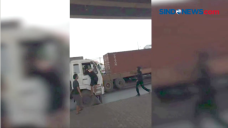 Viral! Aksi Bajing Loncat...