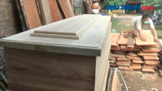 Pesanan Mebel Sepi,...