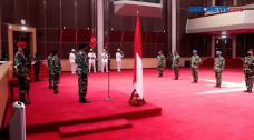 Panglima TNI Pimpin...