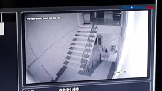 Terekam CCTV, Seorang...