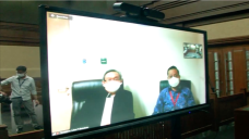 Terima Suap Rp32,4 Miliar,...