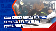 Truk Tangki Tabrak Minibus...